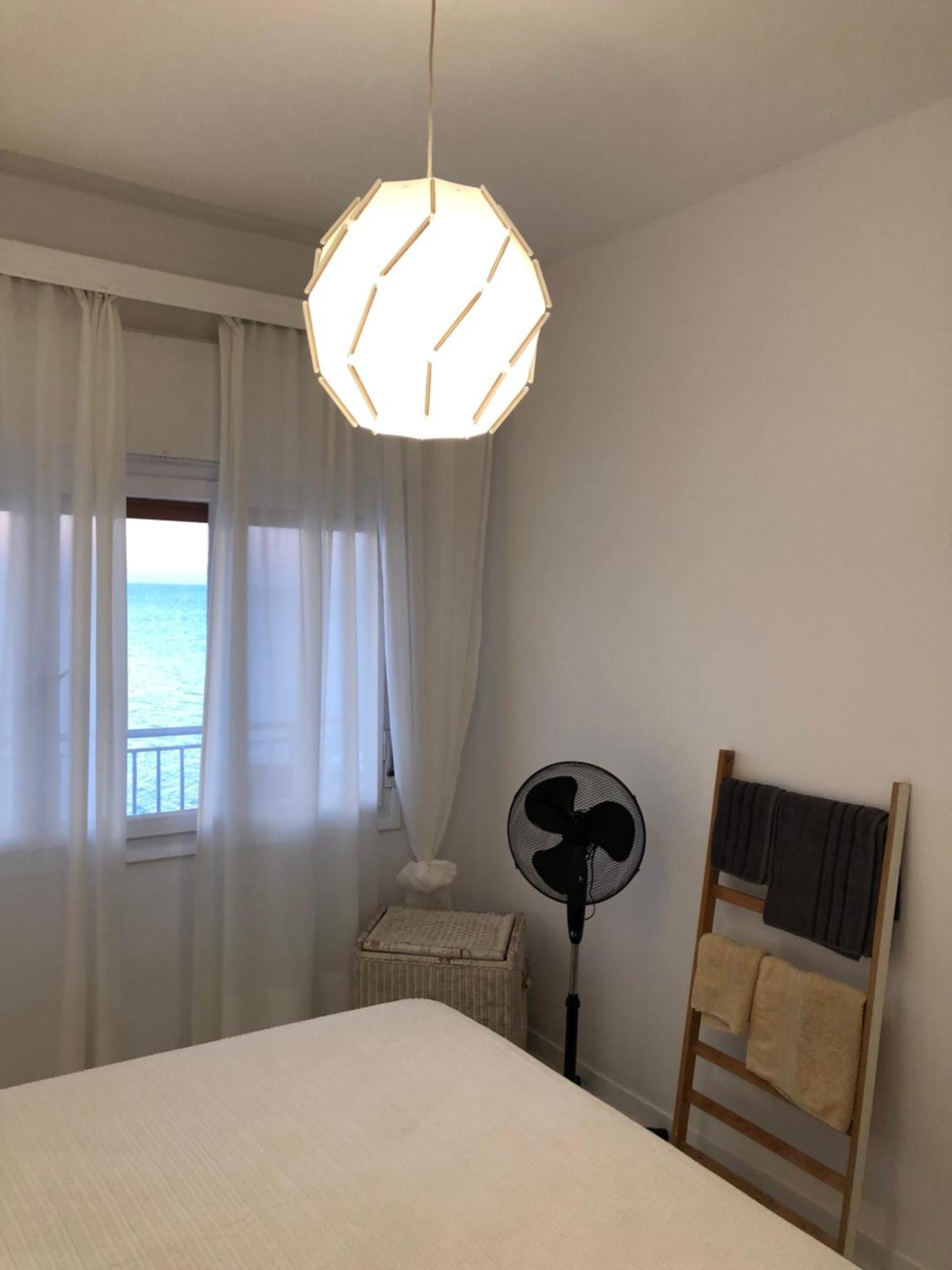 Cozy Seaview Apartment 시비리 외부 사진